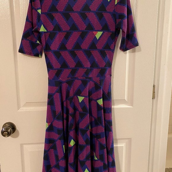 GUC LuLaRoe Geometric Print Nicole Dress S - Picture 5 of 6